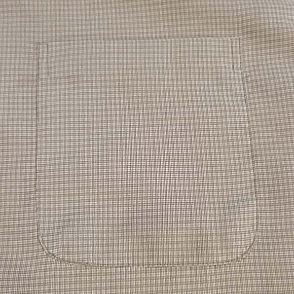 3/$20 Claiborne Green Plaid Button Up Shirt - Picture 4 of 4